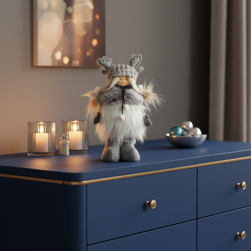 Figurină decorativă gri fetiță cu blăniță 21cm