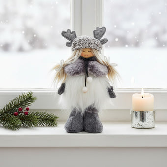 Figurină decorativă gri fetiță cu blăniță 21cm