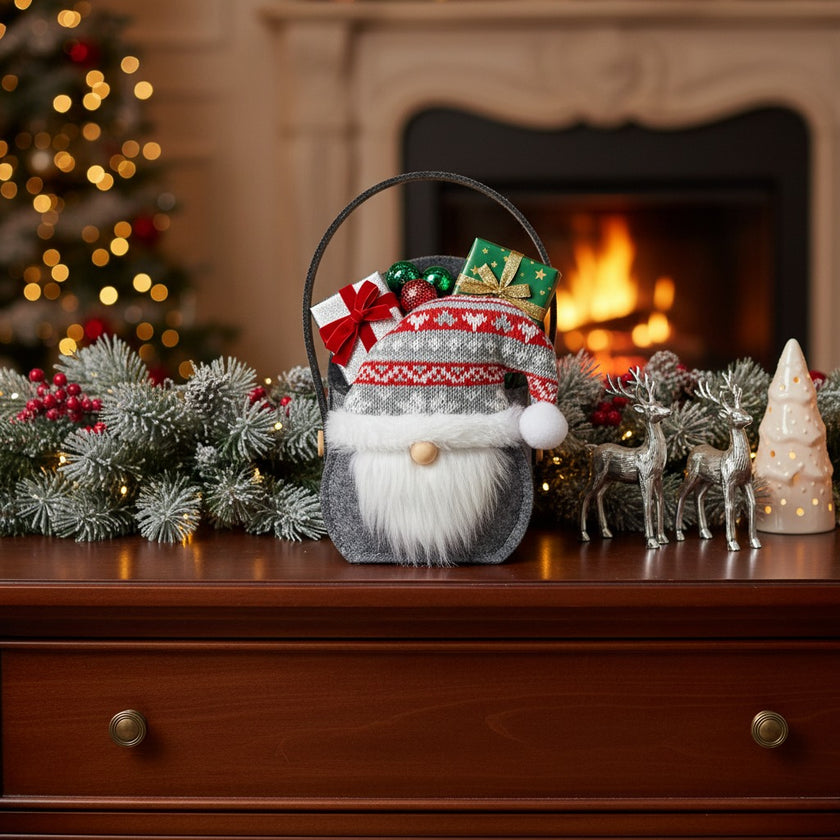 Sacoșă cadou din pâslă gri Moș Crăciun