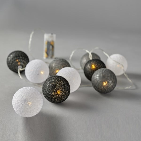 Ghirlandă luminoasă bile bumbac 10 LED, 135cm