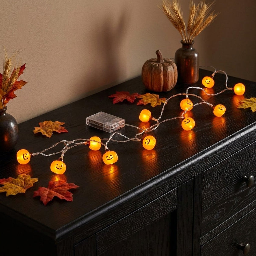 Ghirlandă luminoasă Halloween cu 10 mini dovleci LED 165cm
