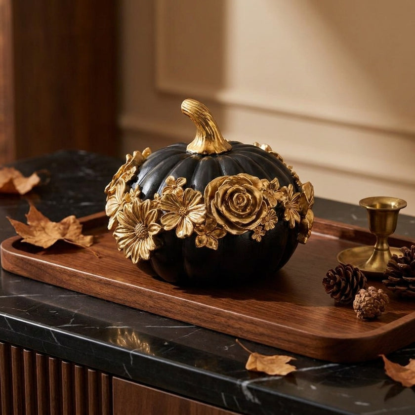 Dovleac decorativ negru cu flori aurii 13cm