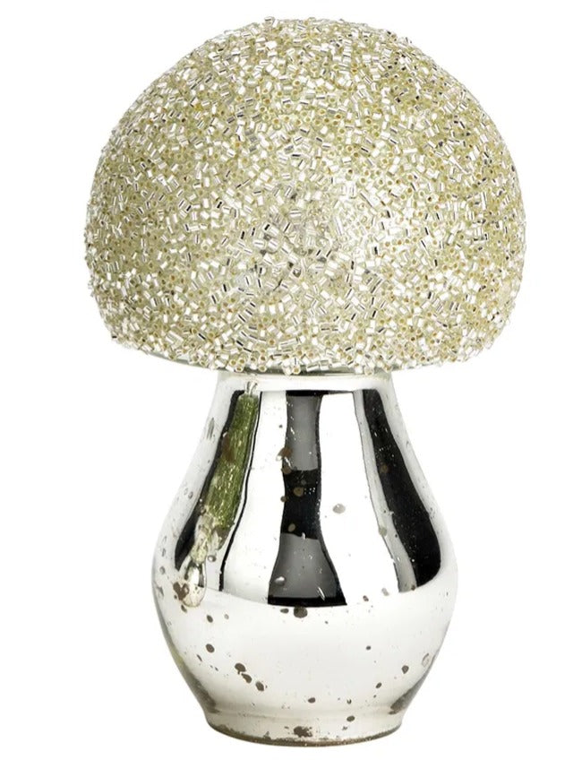 Ciupercă decorativă din sticlă, de culoare argintie și pălărie cu paiete albe